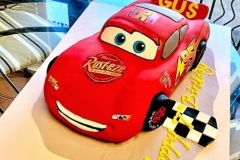 lightning mcqueen sculpture cake
