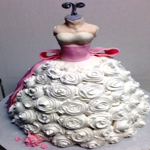 dress rosette cake