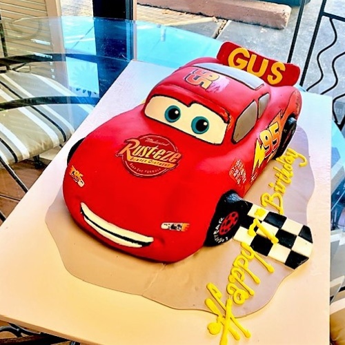 lightning mcqueen sculpture cake