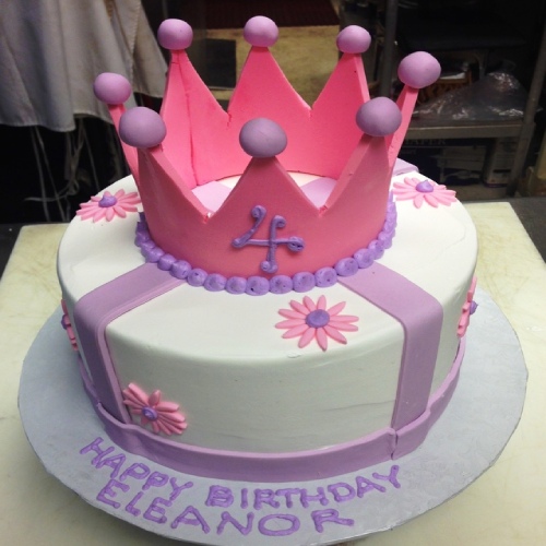 princess crown cake