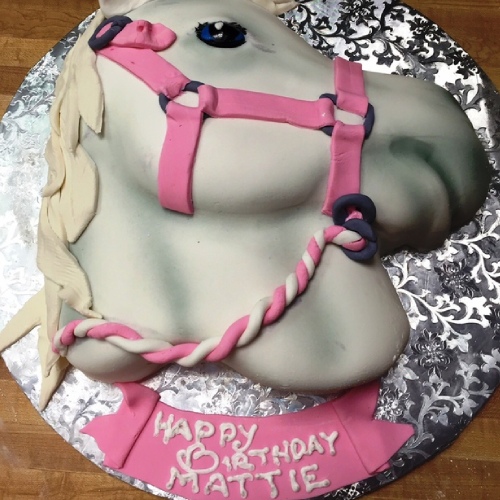 horse head cutout cake