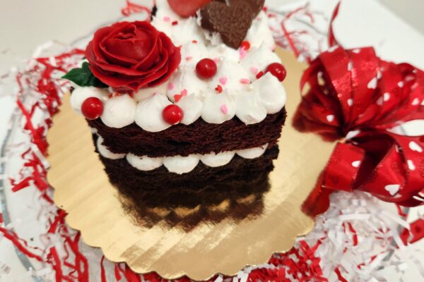 Pretty Heart shaped cake